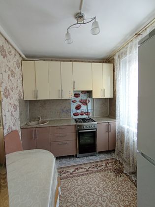 Продажа 3-комнатной квартиры 49 м², 9/9 этаж