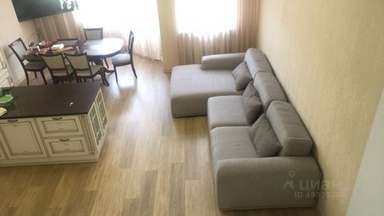 Продажа дома, 140 м², с участком 1 сотка