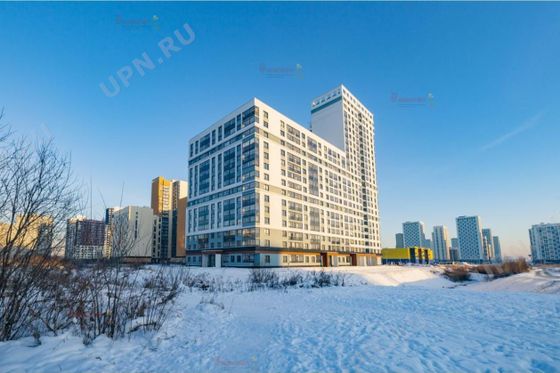 Продажа 4-комнатной квартиры 100 м², 3/23 этаж