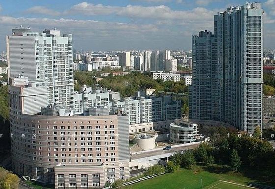 Продажа 3-комнатной квартиры 121 м², 22/30 этаж