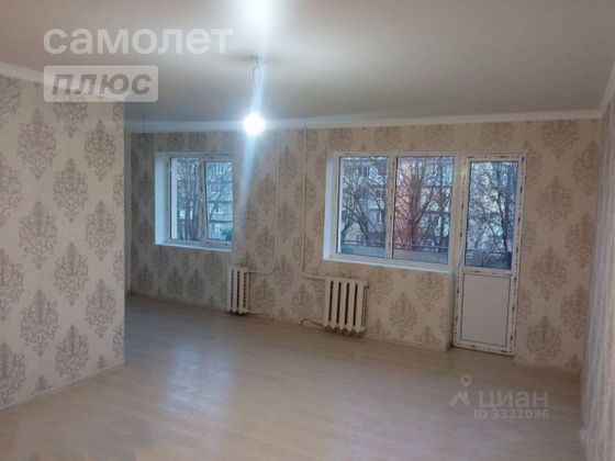 Продажа 3-комнатной квартиры 60 м², 4/5 этаж