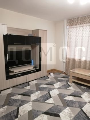 Продажа 2-комнатной квартиры 63,9 м², 1/9 этаж