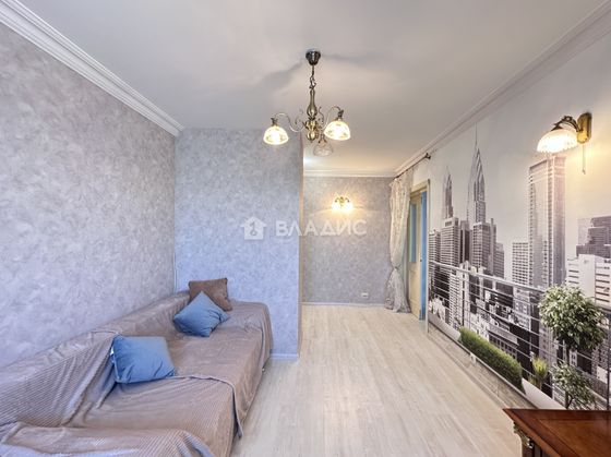 Продажа 3-комнатной квартиры 57 м², 6/17 этаж