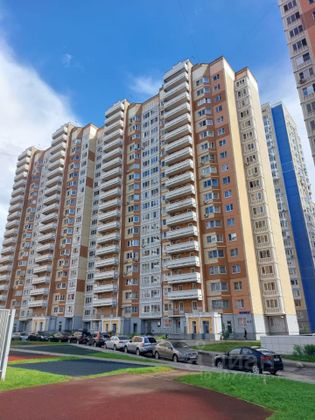 Продажа 2-комнатной квартиры 54,7 м², 19/19 этаж