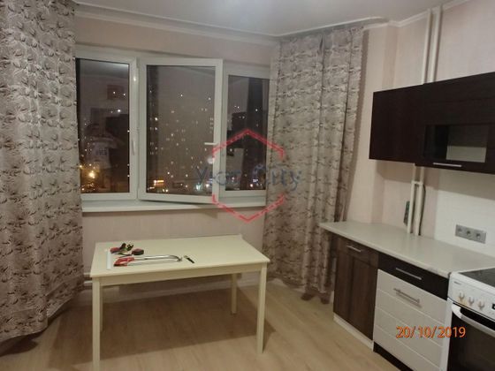 Продажа 2-комнатной квартиры 64 м², 12/17 этаж