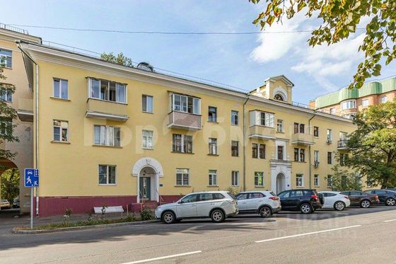 Продажа 3-комнатной квартиры 76 м², 2/3 этаж