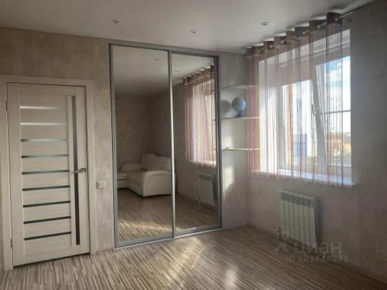 Продажа 2-комнатной квартиры 70,5 м², 9/9 этаж