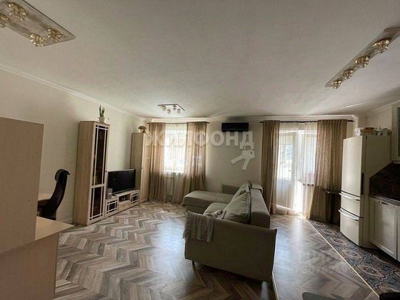 Продажа 2-комнатной квартиры 60 м², 1/11 этаж