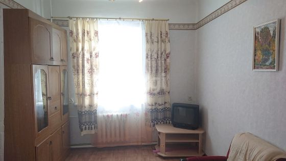 Продажа 2-комнатной квартиры 43 м², 1/3 этаж