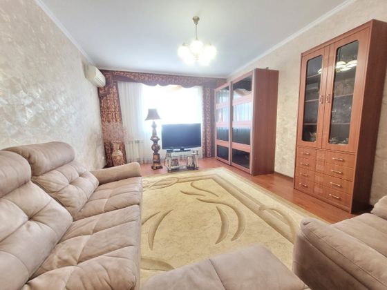 Продажа 2-комнатной квартиры 63,8 м², 3/3 этаж