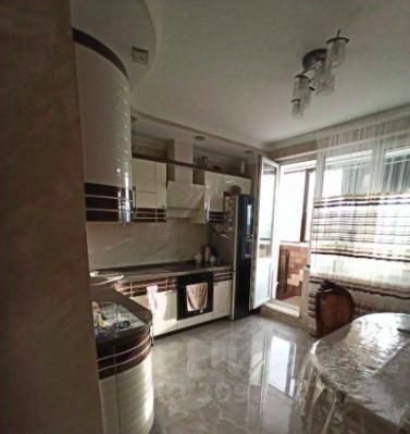 Продажа 2-комнатной квартиры 64 м², 10/17 этаж