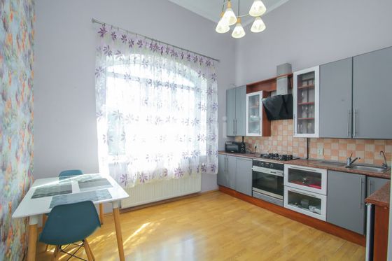 Продажа 3-комнатной квартиры 83,6 м², 3/3 этаж