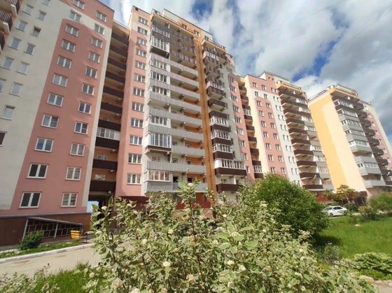 Продажа 3-комнатной квартиры 96,2 м², 1/14 этаж