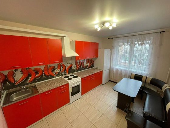 Продажа 2-комнатной квартиры 56 м², 4/19 этаж