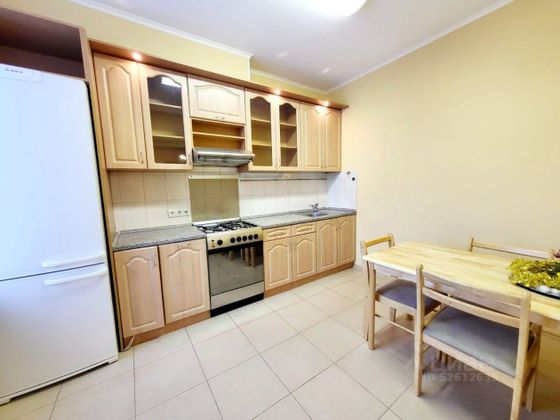 Продажа 2-комнатной квартиры 58,6 м², 2/5 этаж