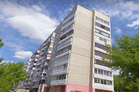 Продажа 3-комнатной квартиры 63 м², 1/9 этаж