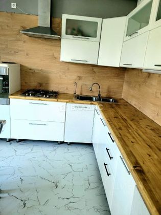 Продажа 4-комнатной квартиры 170 м², 2/3 этаж