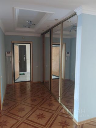 Продажа 4-комнатной квартиры 177 м², 3/5 этаж