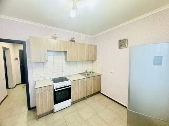 Аренда 1-комнатной квартиры 43 м², 22/26 этаж