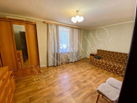 Продажа 1-комнатной квартиры 50 м², 1/9 этаж