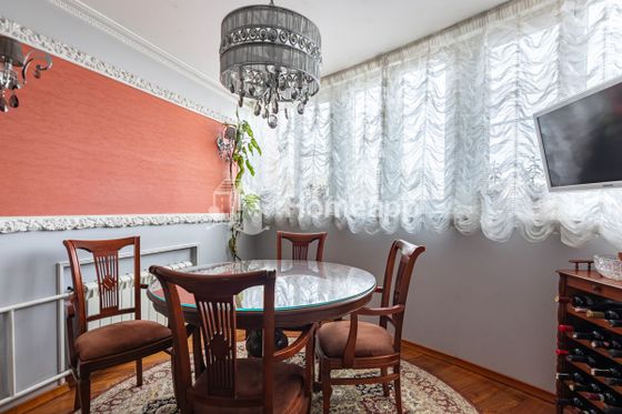 Продажа 3-комнатной квартиры 68 м², 15/17 этаж