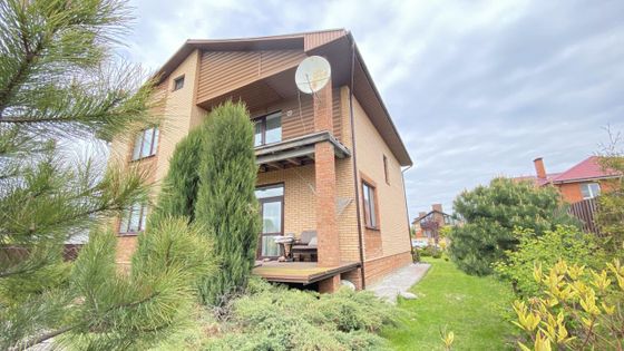 Продажа дома, 200 м², с участком 30 соток