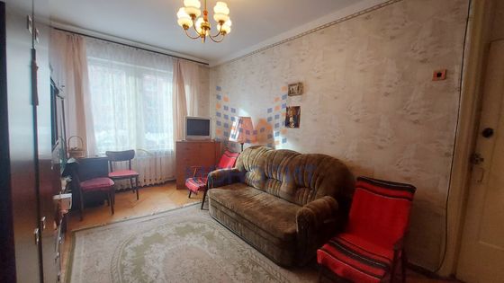 Продажа 3-комнатной квартиры 67 м², 1/5 этаж