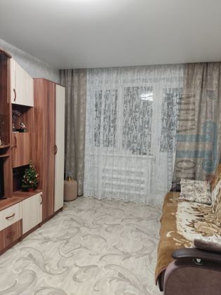 Продажа 1-комнатной квартиры 35 м², 2/10 этаж