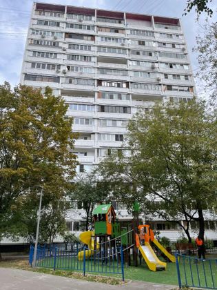 Продажа 2-комнатной квартиры 55 м², 3/16 этаж