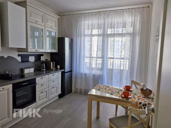 Аренда 1-комнатной квартиры 41 м², 20/25 этаж