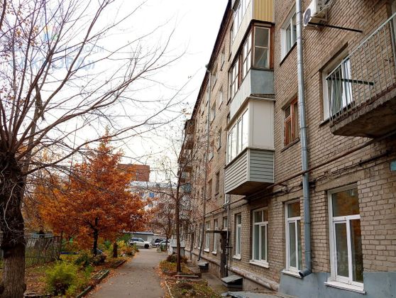 Продажа 3-комнатной квартиры 42,5 м², 2/5 этаж