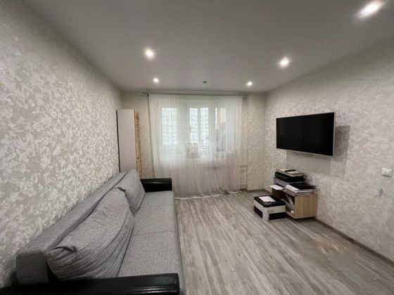 Продажа 2-комнатной квартиры 58,3 м², 13/17 этаж