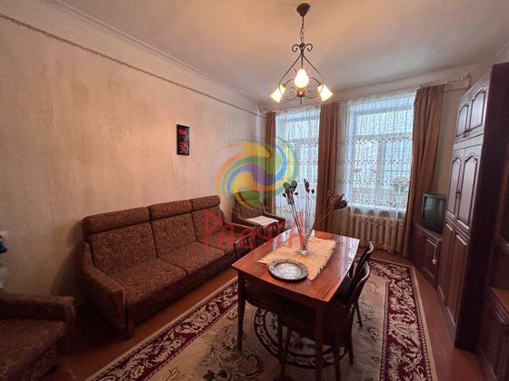 Продажа 3-комнатной квартиры 77,9 м², 2/4 этаж