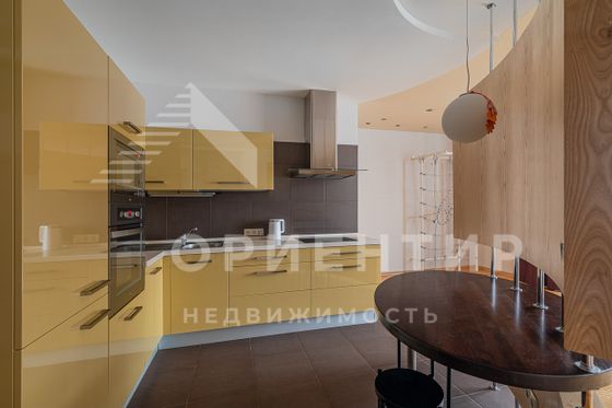 Продажа 2-комнатной квартиры 74 м², 8/8 этаж