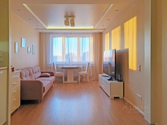 Продажа 3-комнатной квартиры 72,8 м², 22/22 этаж