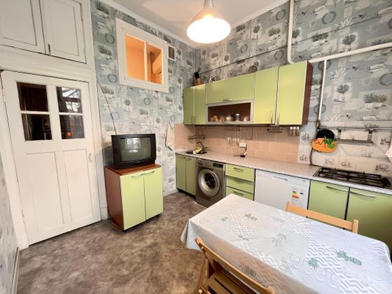 Продажа 2-комнатной квартиры 57,6 м², 2/8 этаж