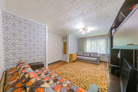 Продажа 2-комнатной квартиры 42,5 м², 1/4 этаж