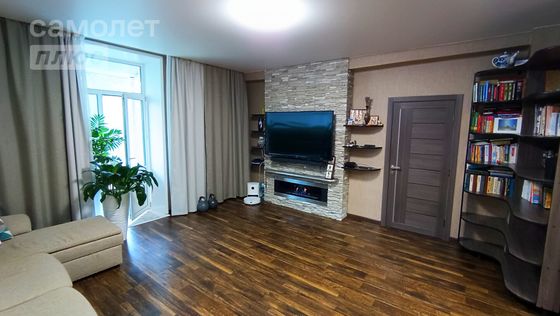 Продажа 4-комнатной квартиры 99,3 м²