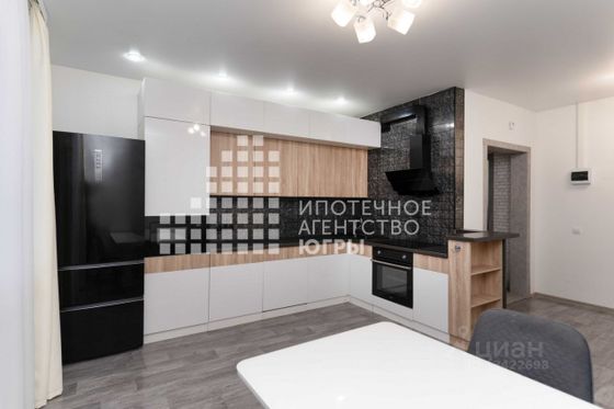 Продажа 2-комнатной квартиры 58 м², 9/9 этаж