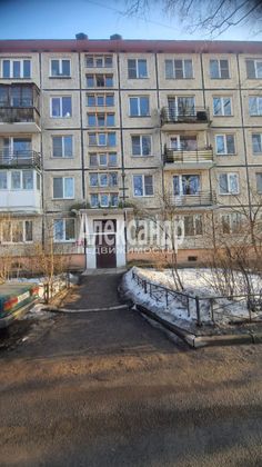 Продажа 2-комнатной квартиры 42,7 м², 3/5 этаж