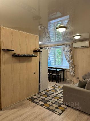 Продажа 2-комнатной квартиры 60 м², 3/9 этаж