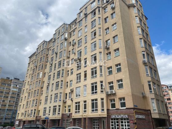 Продажа 2-комнатной квартиры 74,7 м², 2/10 этаж