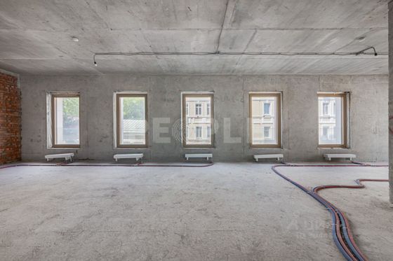 Продажа 4-комнатной квартиры 142,5 м², 3/8 этаж