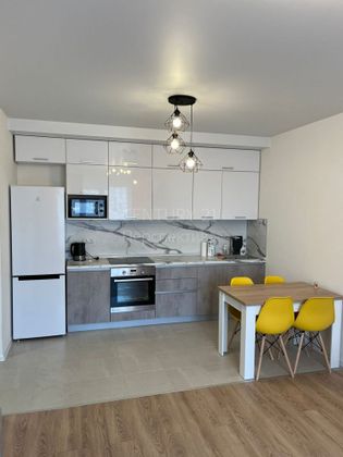 Продажа 3-комнатной квартиры 54 м², 19/25 этаж