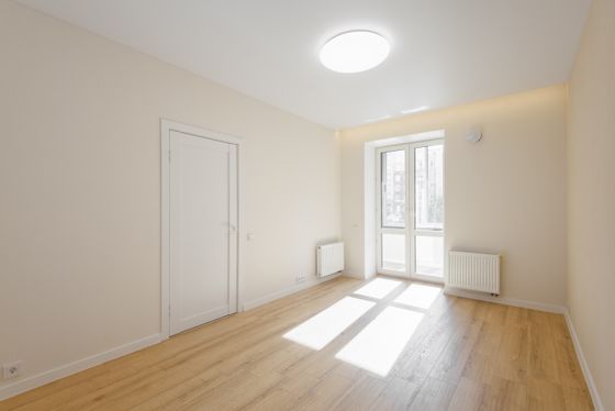 Продажа 1-комнатной квартиры 33 м², 1/6 этаж