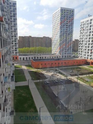 Продажа 3-комнатной квартиры 87 м², 7/25 этаж