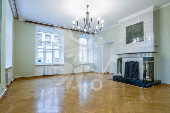 Продажа 4-комнатной квартиры 142 м², 3/4 этаж