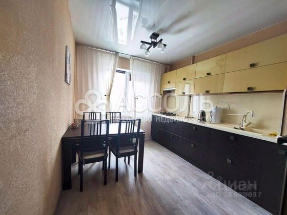 Продажа 3-комнатной квартиры 63 м², 8/10 этаж