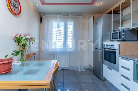 Продажа 2-комнатной квартиры 59 м², 7/10 этаж