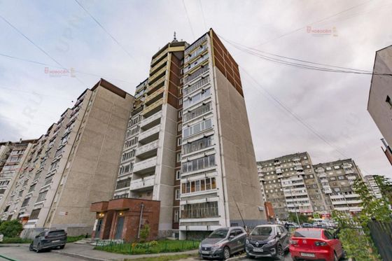 Продажа 4-комнатной квартиры 77 м², 8/12 этаж